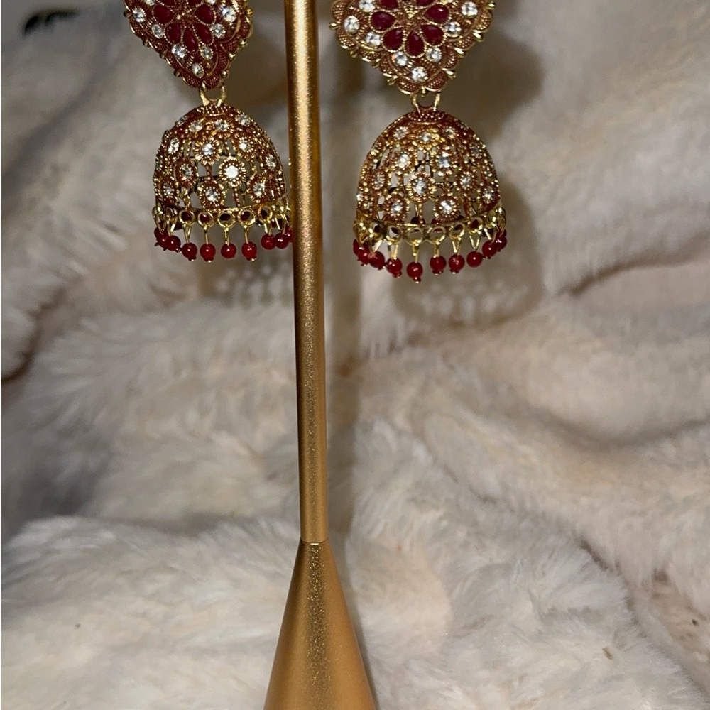 Pakistani Indian Elegant Gold and Red Jhumka Earrings